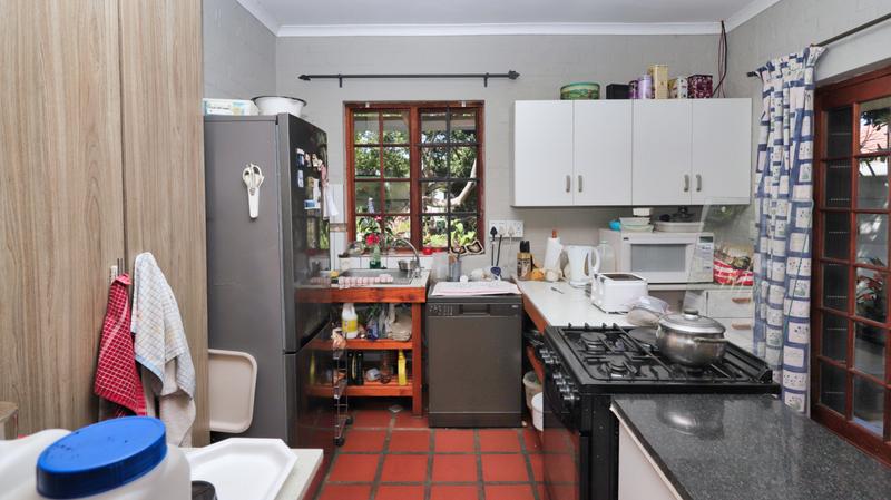 4 Bedroom Property for Sale in Somerset West Western Cape